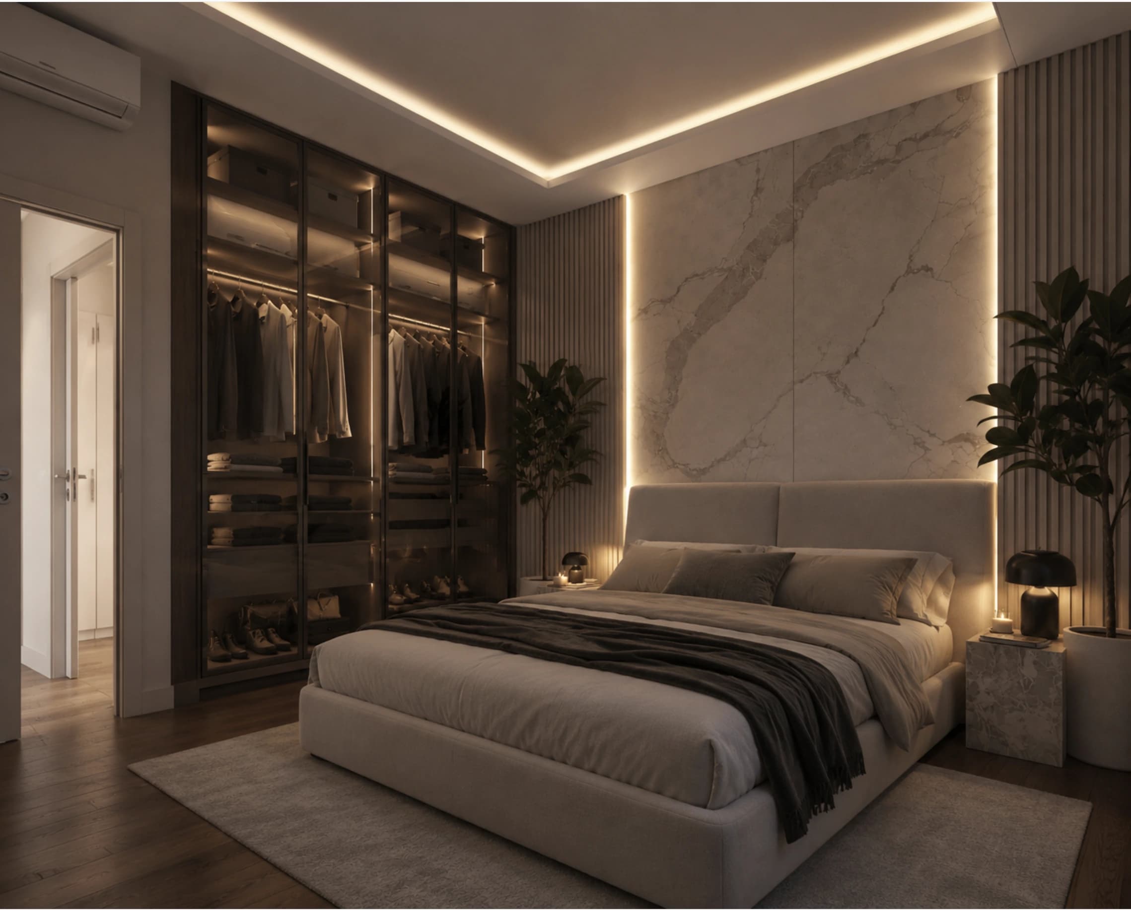 Camera con armadio in vetro fume illuminato, letto imbottito, parete marmorea retroilluminata e listelli verticali in legno